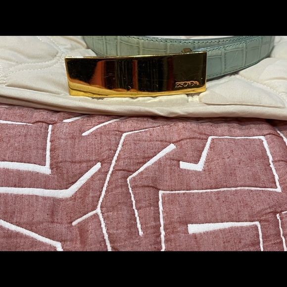 Escada women’s belt. - Picture 1 of 3